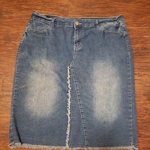 Be girl denim skirt XL